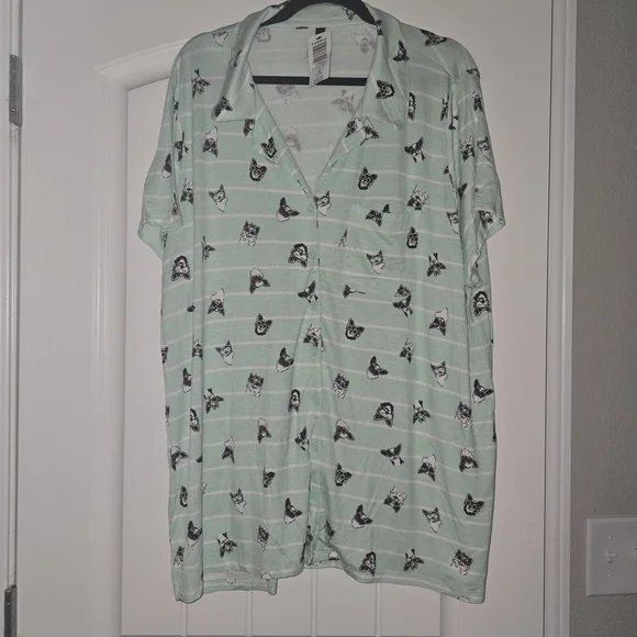 Torrid Mint Green Top And Bottom Set with Dog Pattern - Picture 3 of 6